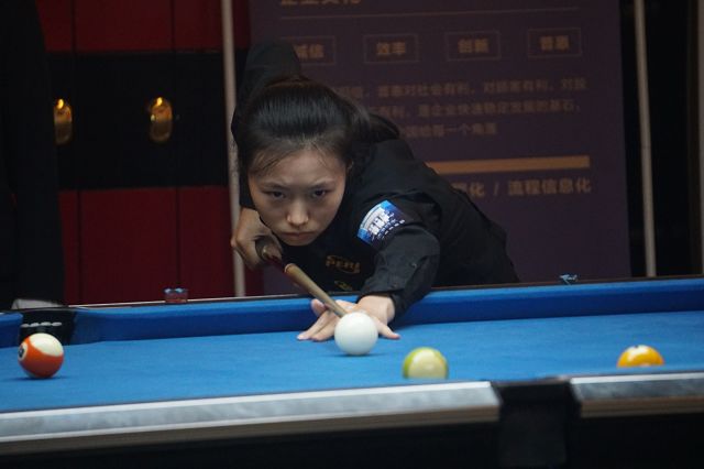 中率与社区 中率与社区